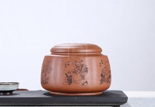 《六福童子紫砂茶葉罐》宜興紫砂壺手工40目清水泥茶具 《六福童子紫砂茶葉罐》宜興紫砂壺手工40目清水泥茶具